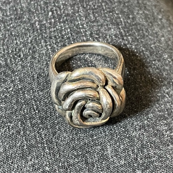 Jewelry - 🌹 VINTAGE .925 STAMPED SOLID HEAVYWEIGHT SILVER ROSE RING Unisex Size 8